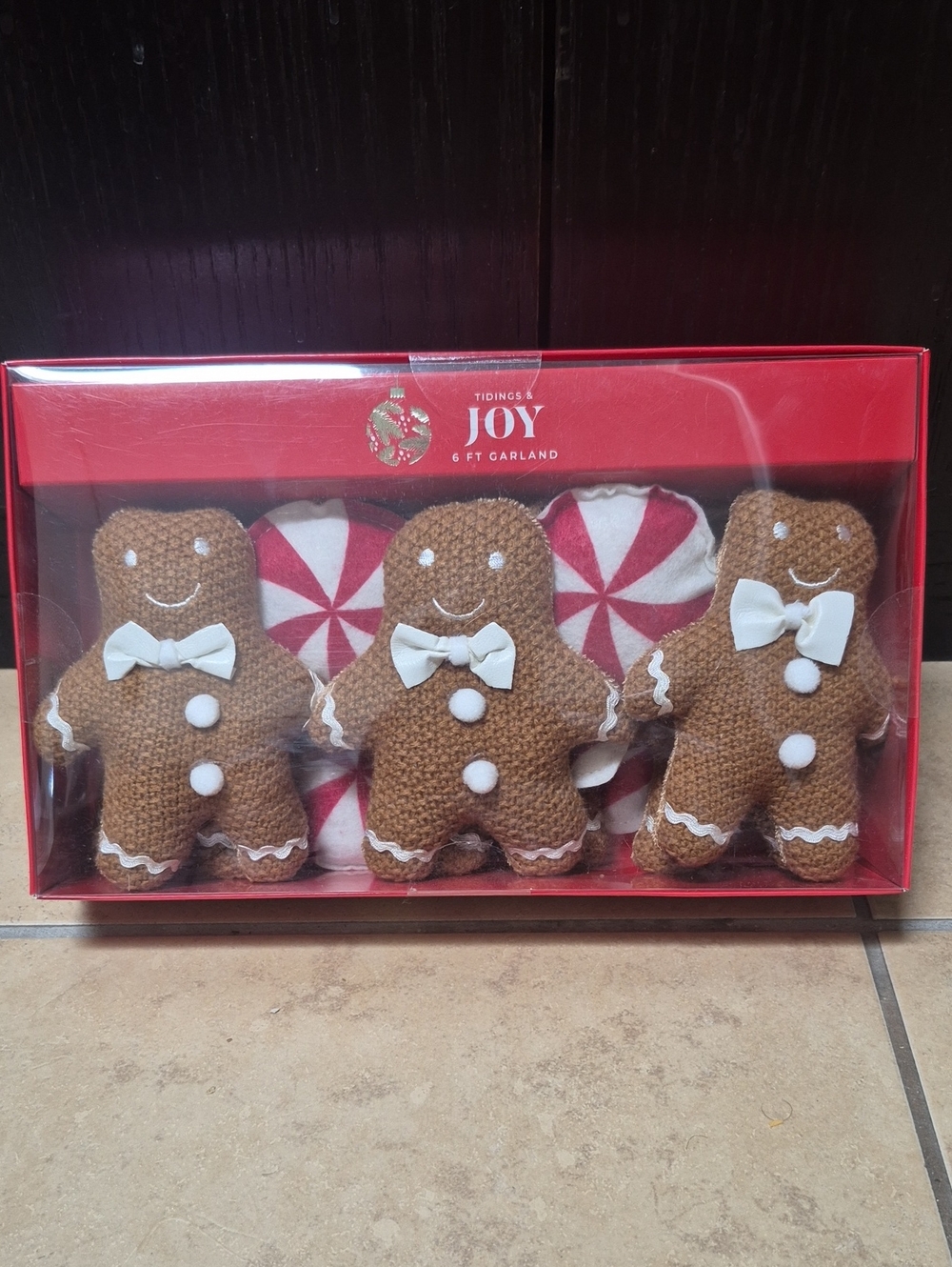 Gingerbread Men Christmas Garland 6 Ft NEW